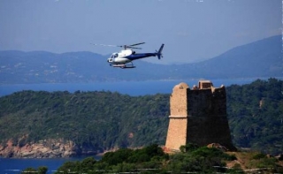  Vuelo en helicóptero en Córcega